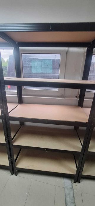 Rafturi Metalice Depozitare (26 bucăți) – 70 Lei/buc – Pipera