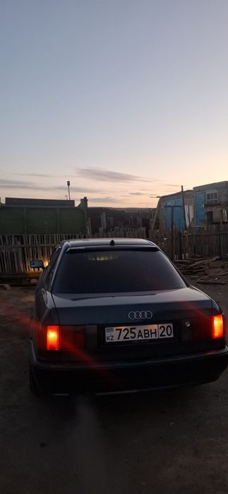 Продам ауди 80 б4 1992