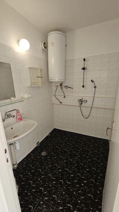Продава се Тристаен апартамент в Пловдив, Тракия - 85 кв.м за 1353 €/кв.м - Снимка #7