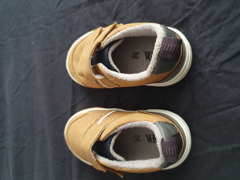 Adidasi copii Zara 20