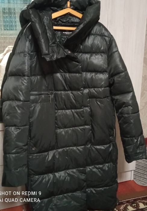 Зимний куртка сотилади