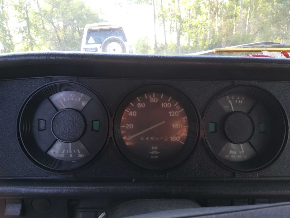 Москвич АЗЛК-2140д