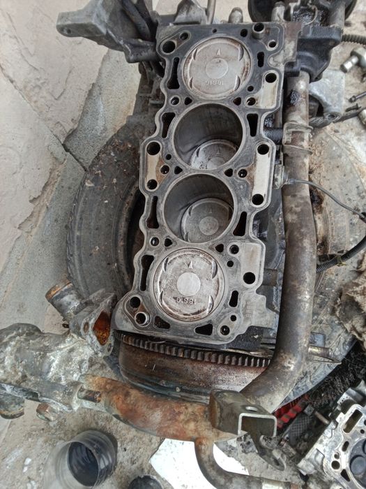 Продаю заряженный блок на Мицубиси Лансер 9 Кузов