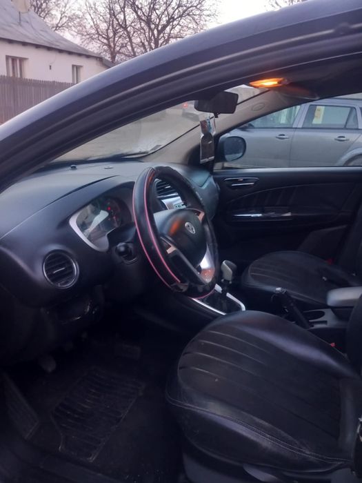Lancia din 2010 cu