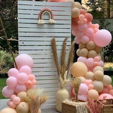 Обзавеждане за магазини и заведения