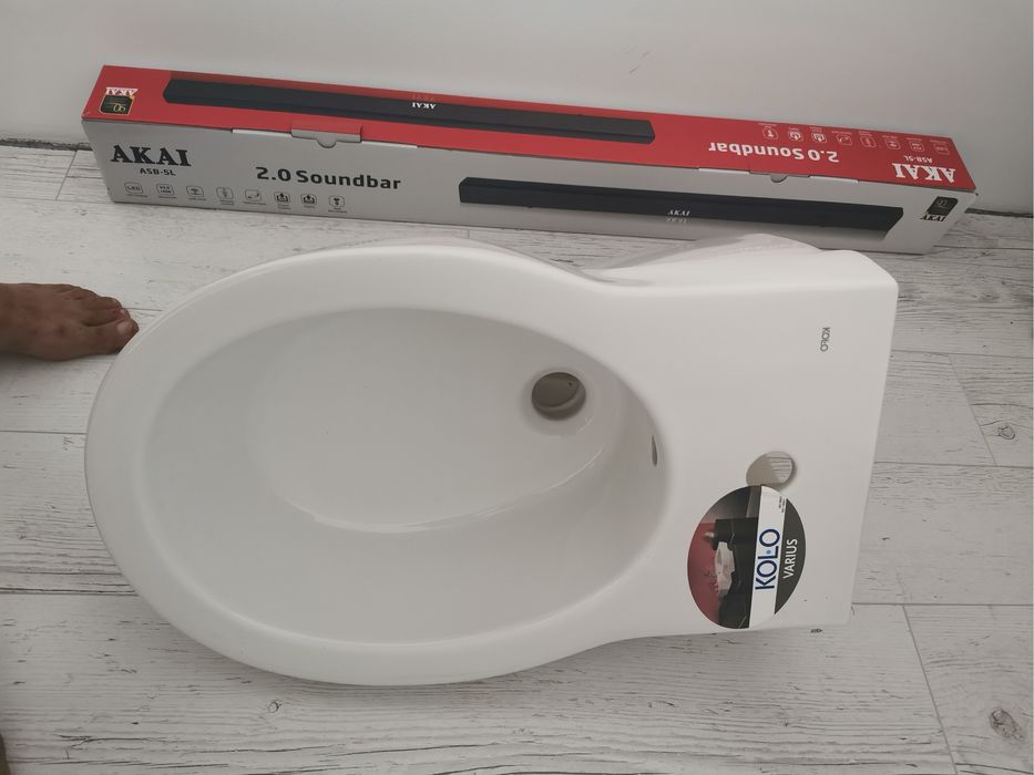 Vand lavoar ,bideu si vc kolo