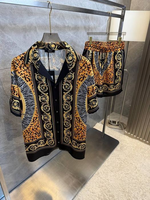 Мъжки къси екипи