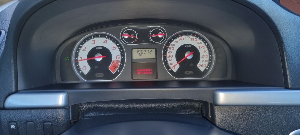 Vând renault laguna