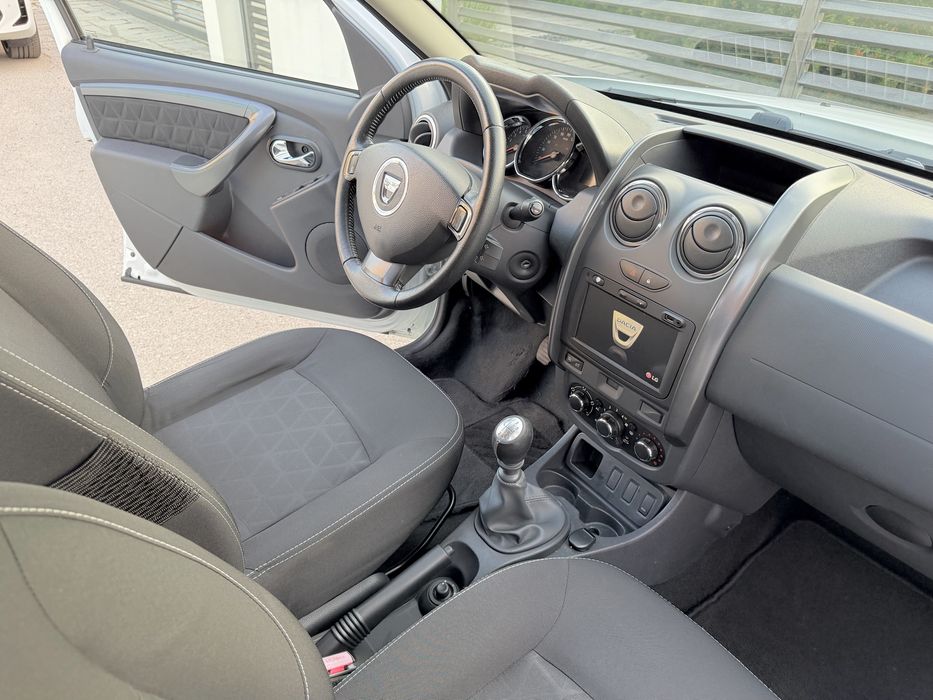 Dacia Duster 1.5dCi 110cp 6+1 viteze Prestige / RATE DOAR CU BULETINUL AVANS 0