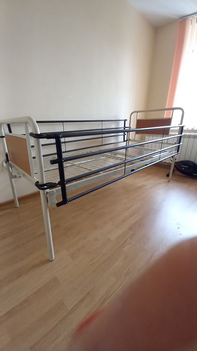 Медицинско легло