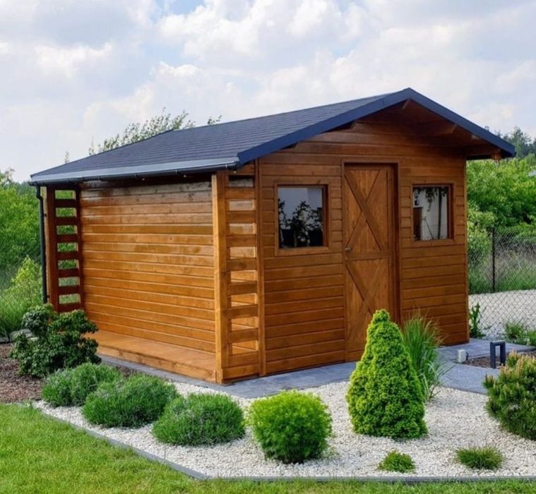 Vând și facem foișoare terase și magazie de depozitare și alte modele