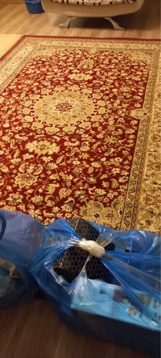 Продам ковры 3*2 в хорошем состоянии