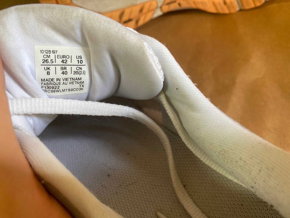 '' Asics Gt-1000 11''оригинални маратонки 42 номер