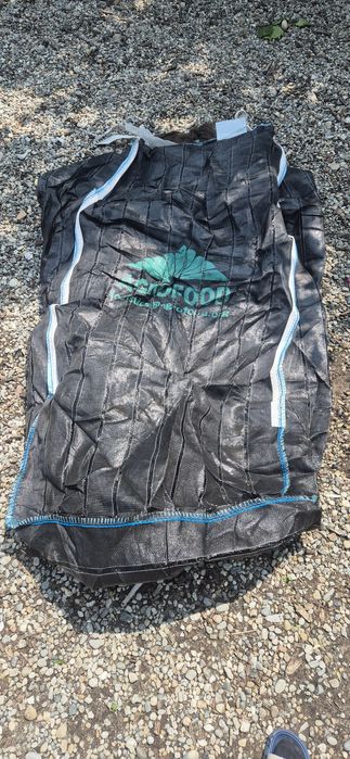 Bazine 1000 l butoaie 200 l saci 1200 kg