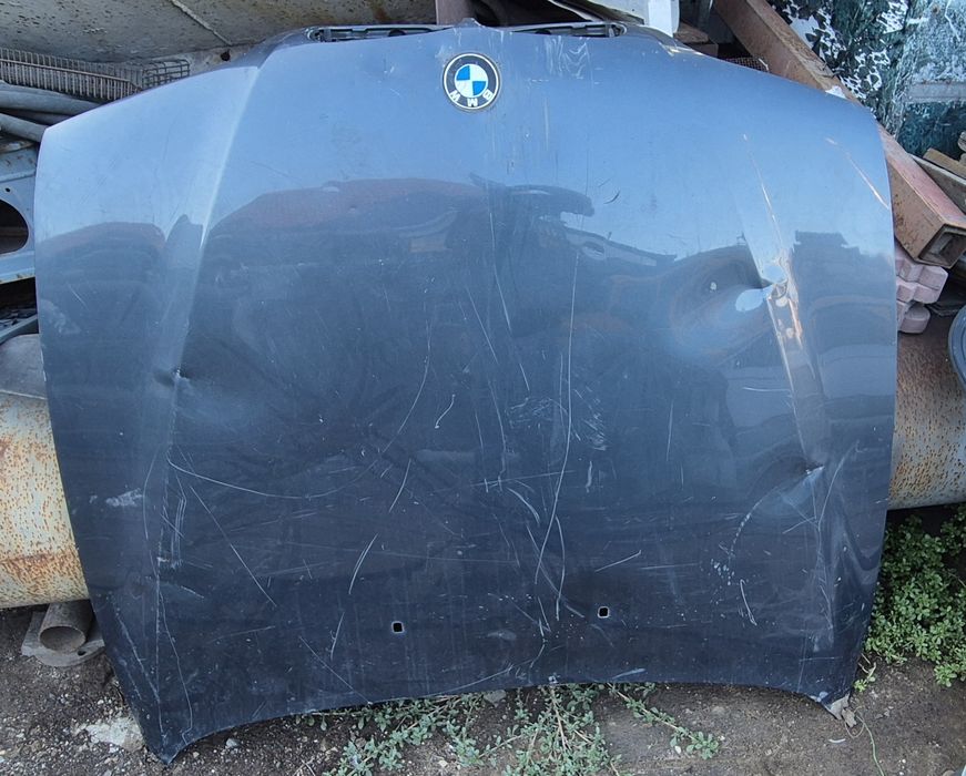 Капот на бмв е39