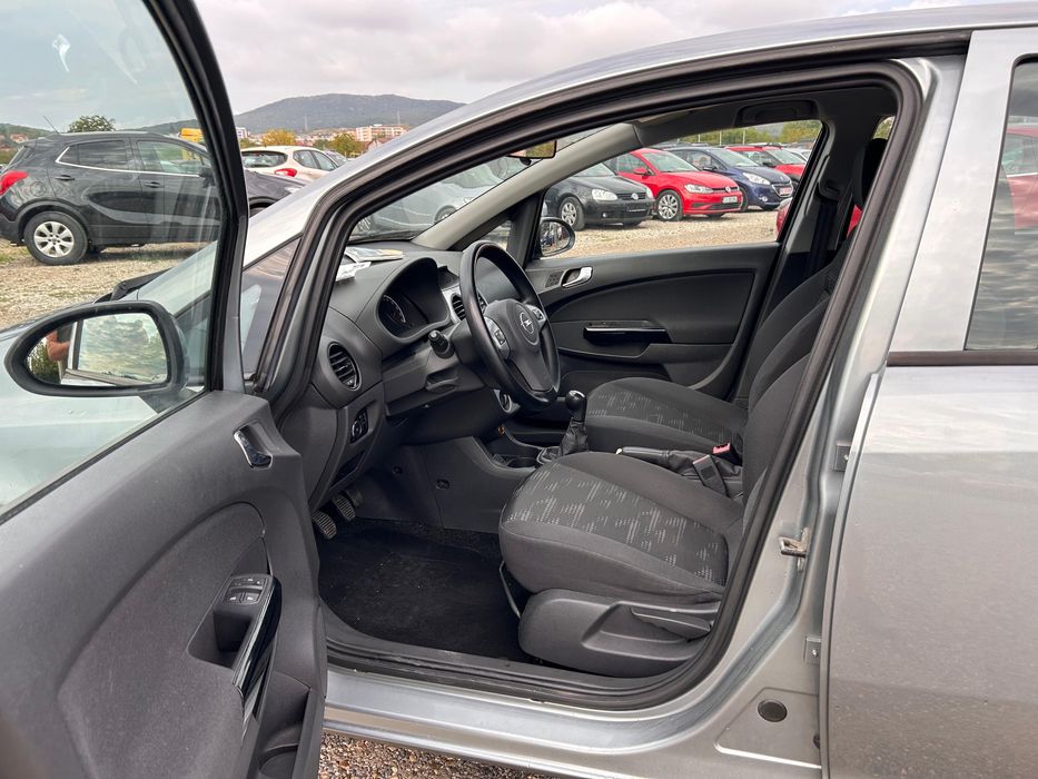Vand Opel corsa 2014, 1.2 benzina