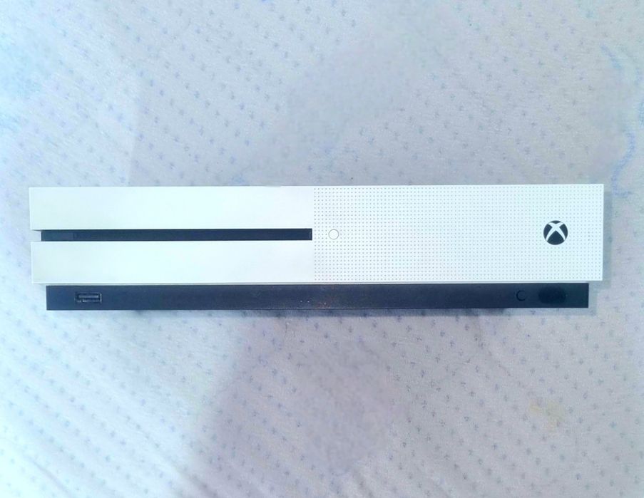 Xbox one S конзола 1TB
