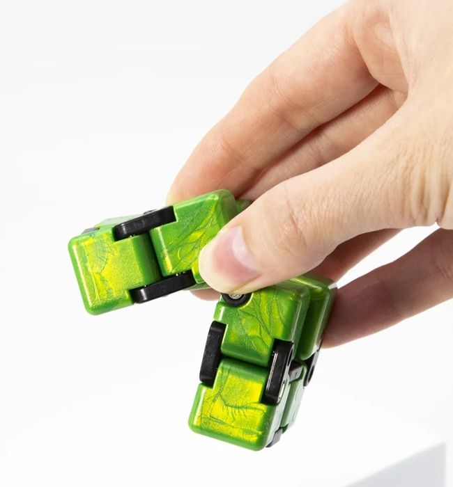 Бесконечный кубик