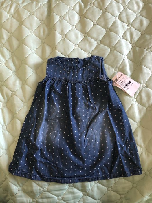 Дрехи- блуза, панталон, боди, рокля, шапка 9-12мес. Чисто нови