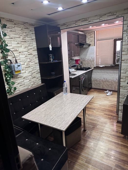 2 х комнатняя квартира сдеётся в аренду без Маклера