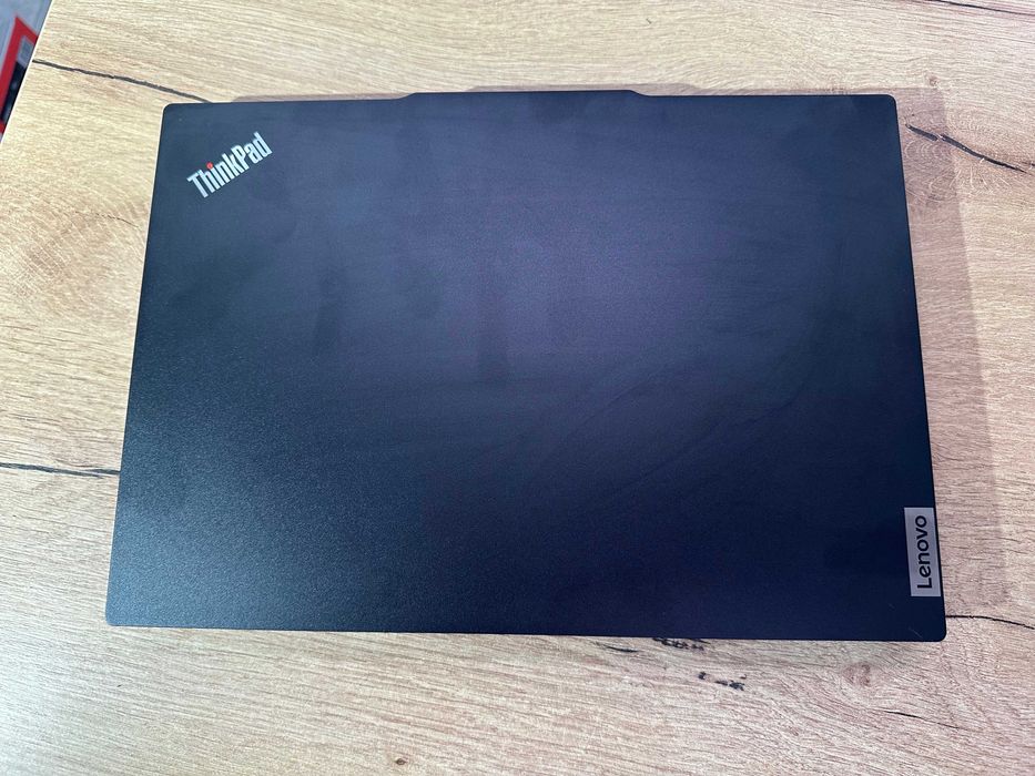 Laptop Lenovo E14 Ultra 5 14'' i5 125H 512/16GB Ram Factura & Garantie