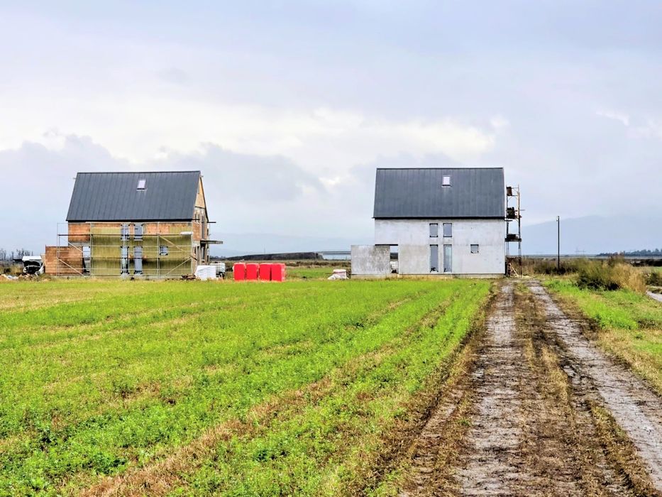 Teren Cristian Brasov 500mp cu proiect si autorizatie de constructie valabila casa 120mp deschidere la strada pe 2 laturi