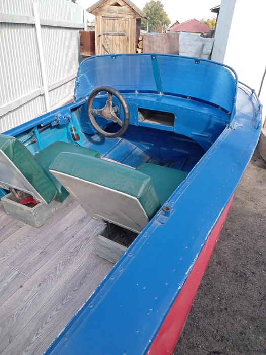 Продам  мотолодку Обь 1 с мотором