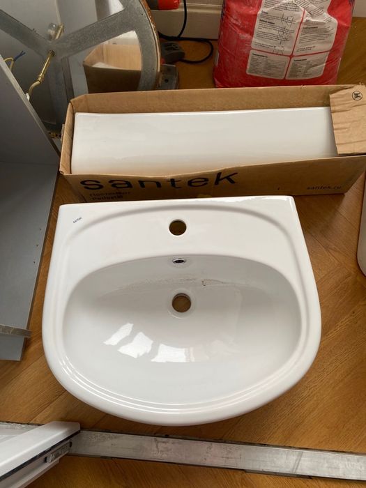 Продам новую раковину