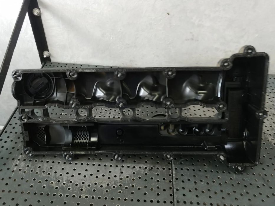 capac chiulasa culbutori 2.2 cdi 651924 mercedes  e-class w212   a6510100101
