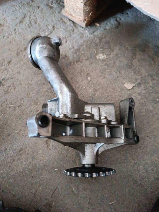 Части за Мерцедес Е290