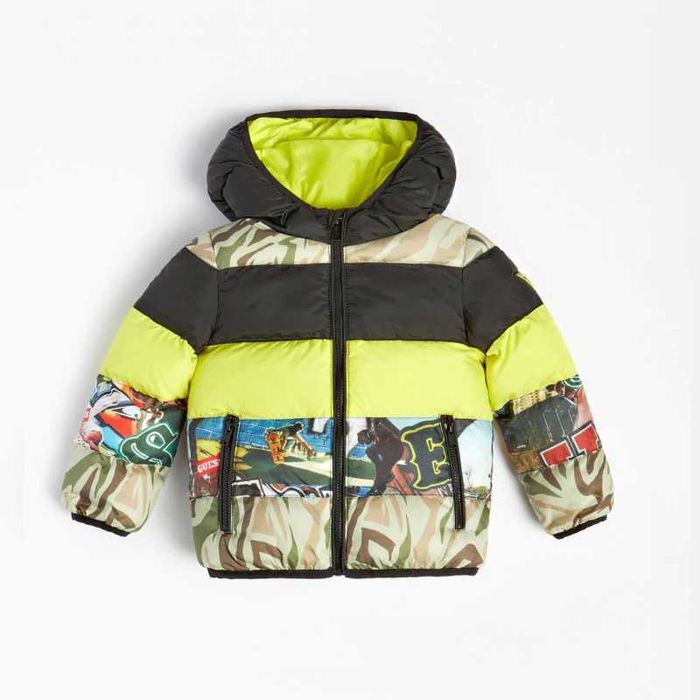 Яке Guess за момче 6г - 70 лв.