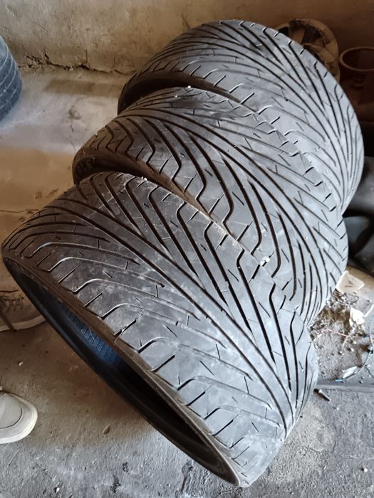 Продам автомобильные шины (резину)