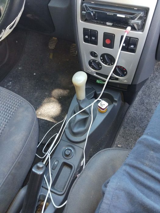 Logan mcv van autoutilitara