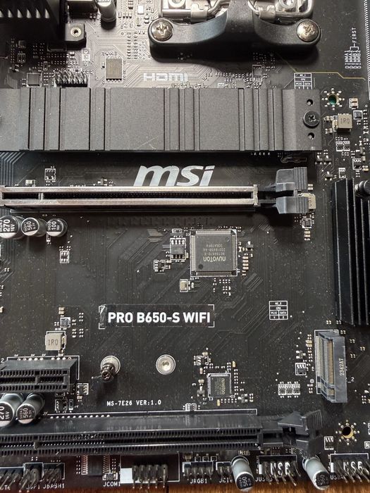 MSI PRO B650-S WIFI AM5 – 3 pini îndoiți – Pentru reparat