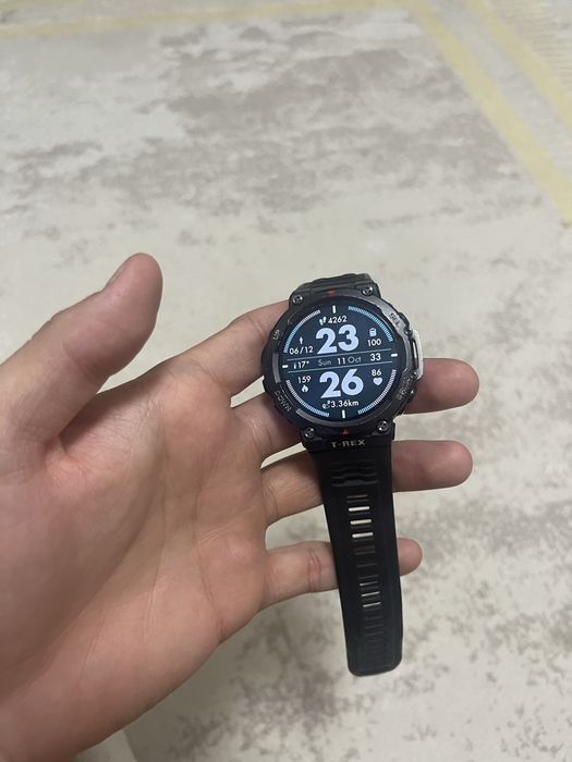 Продам Amazfit T-REX 2
