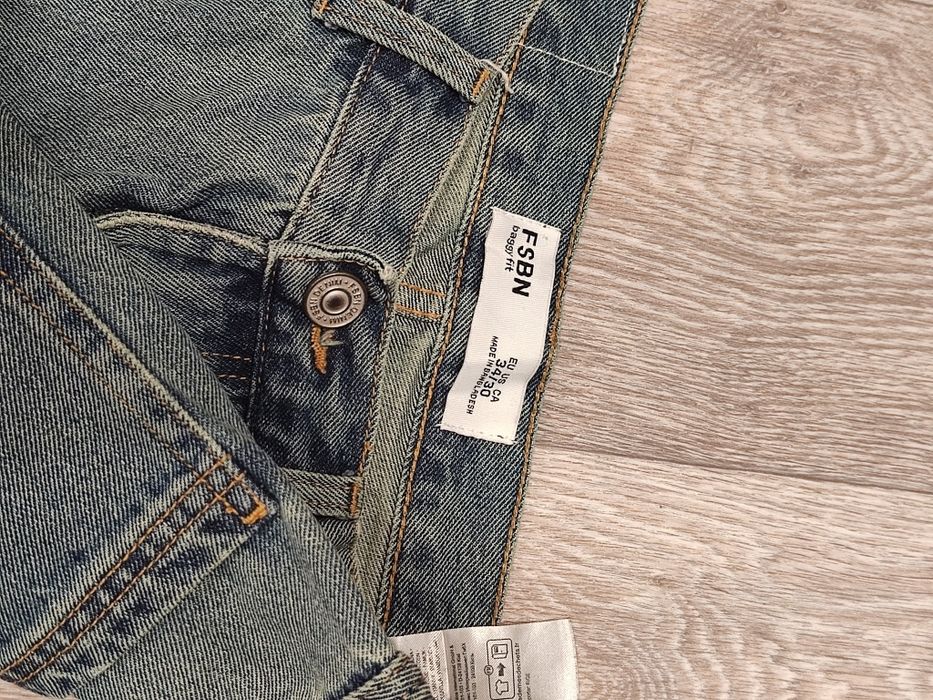 продам ненужные джинсы