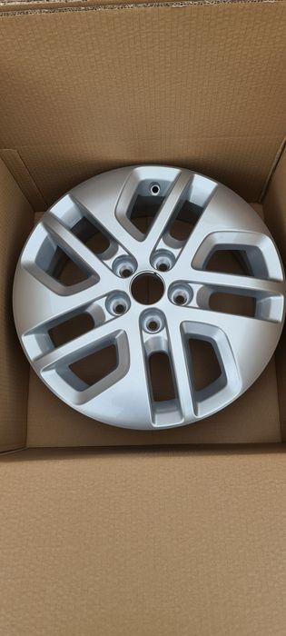 Jante 17 originale renault trafic,opel vivaro,nissan primastar