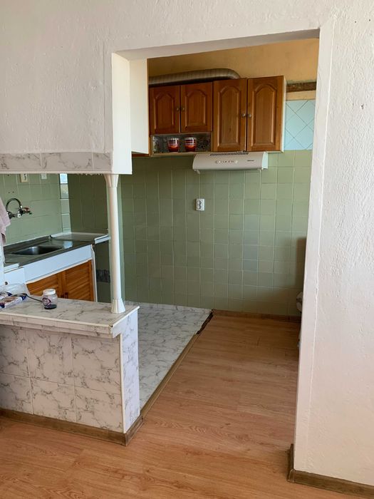 ЧЕТИРИСТАЕН апартамент в Карлово