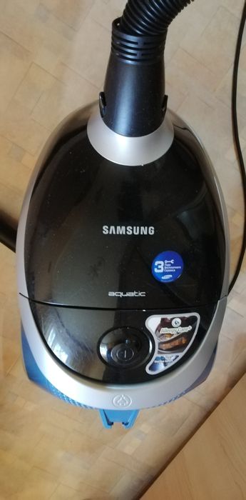 Продам пылесос самсунг.