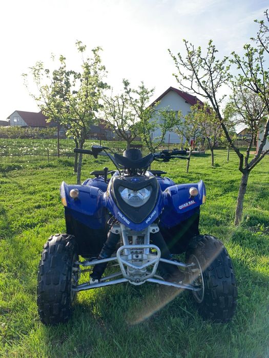 Atv polaris       .