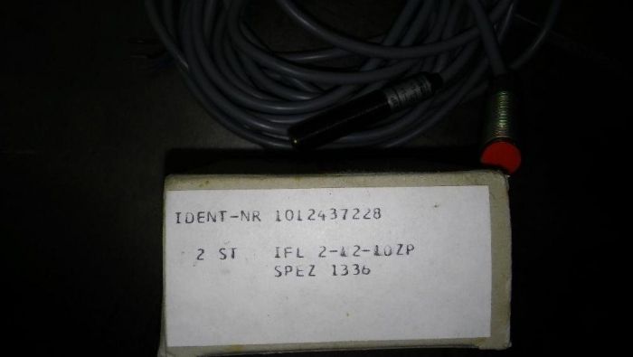 Индуктивен датчик Schmersal IFL 2-12-10 zp