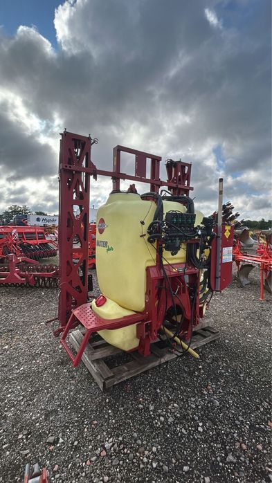 Hardi Master Plus 1200.  Met. Masina de erbicidat