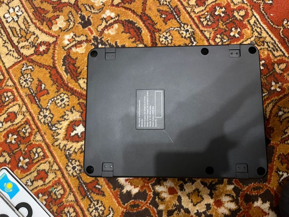 Продам Сабвуфер, в подарок шнуры