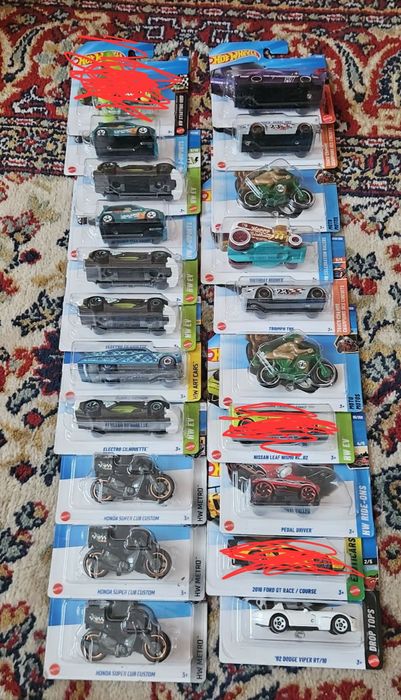 Hot wheels колички