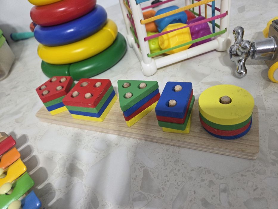 Развивающие игрушки для детей