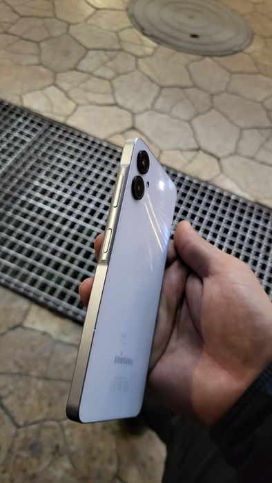 Samsung A06 сатылады