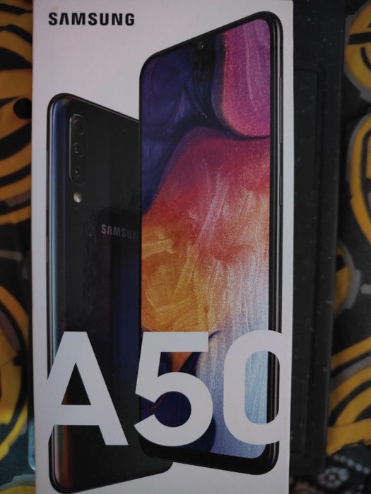 Cutie mobil Samsung A53  5g și  A50  ,