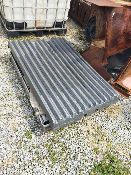 Работна плоча за трошачка ОМ 35