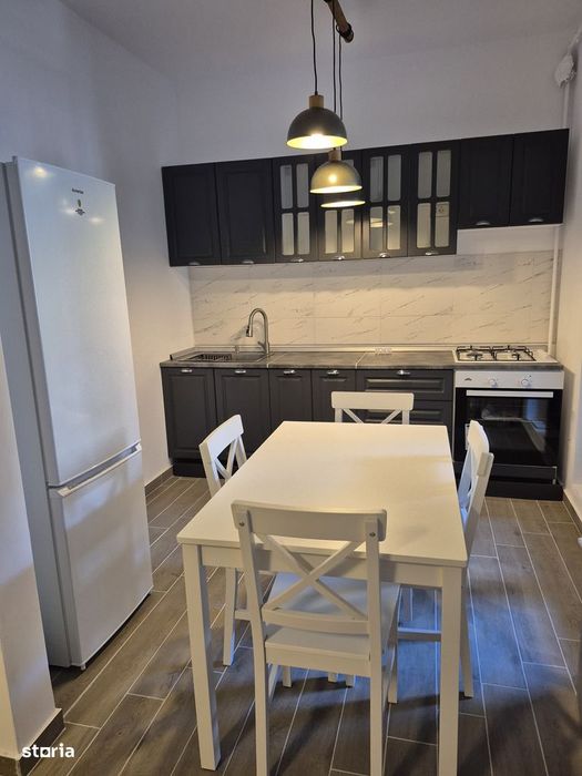 3 camere Pallady, Teclu