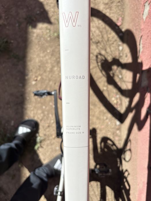 Bicicleta Gravel Cube Nuroad M 54cm